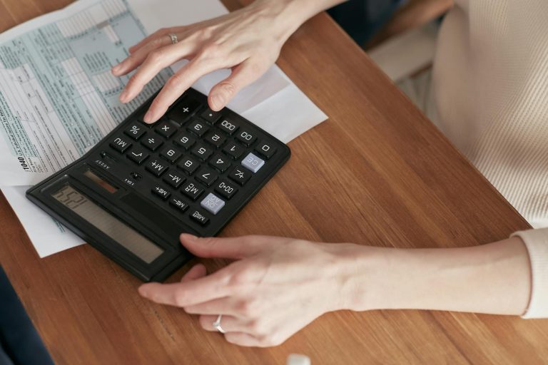 Debt Elimination Calculator Its Use When Dealing With Credit Card Debts